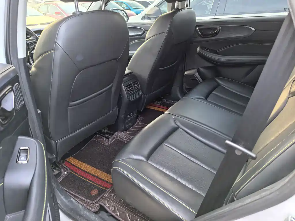 Roewe RX5 NEV 荣威RX5新能源 2021款 ePLUS 国潮荣麟豪华版