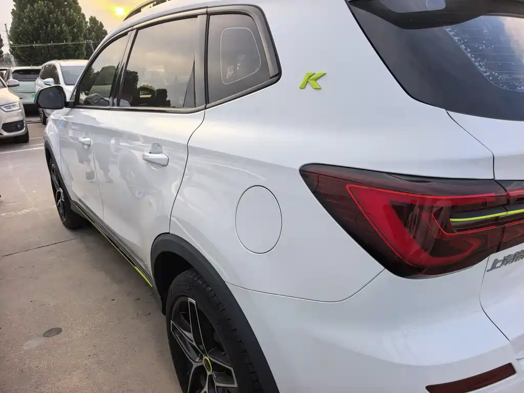 Roewe RX5 NEV 荣威RX5新能源 2021款 ePLUS 国潮荣麟豪华版