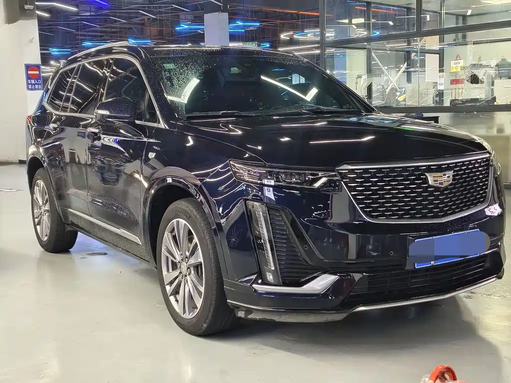 Cadillac XT6 28 T 6-seat 4 WD Luxury
