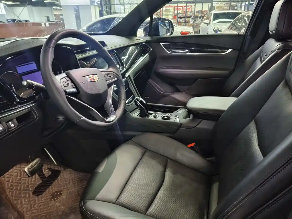 Cadillac XT6 28 T 6-seat 4 WD Luxury