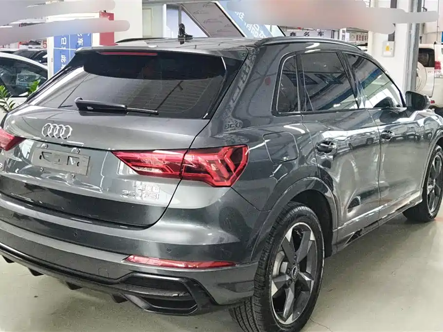 Audi Q3 35 TFSI Fashion Dynamic