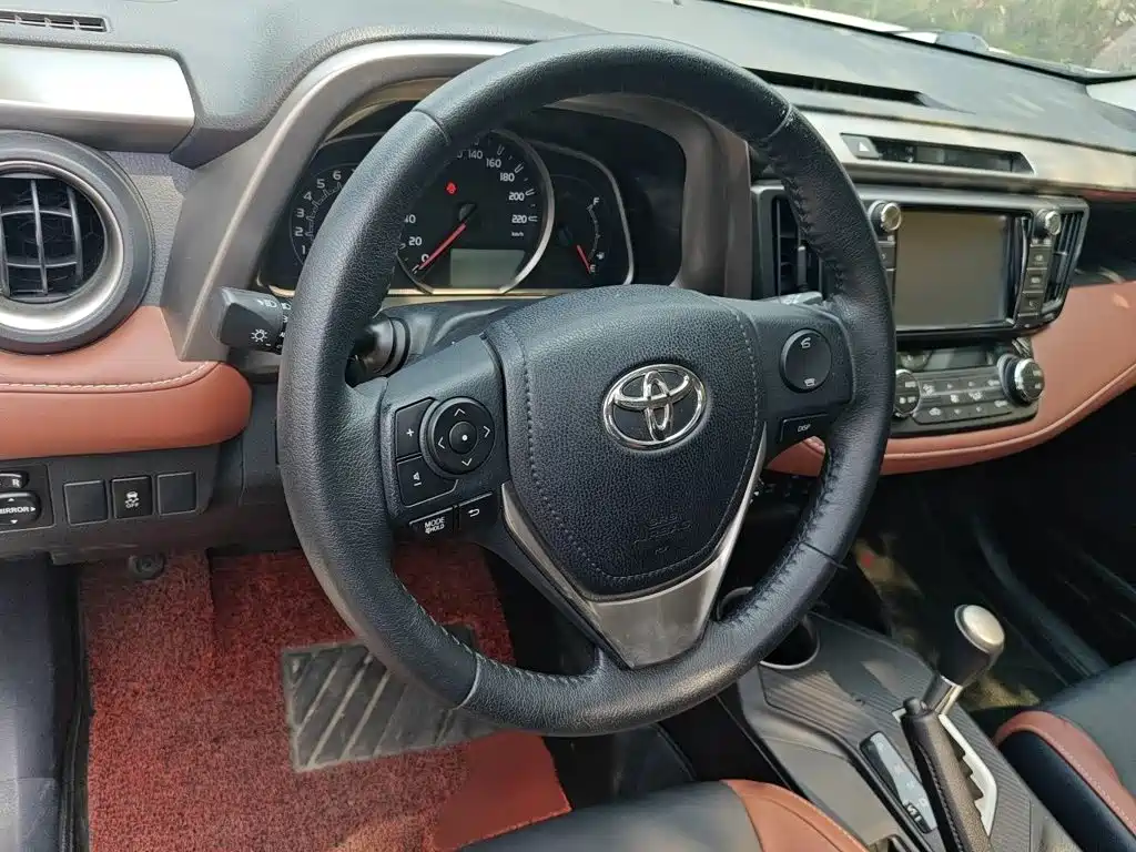 RAV4 2.5 L Auto 4 WD Elite