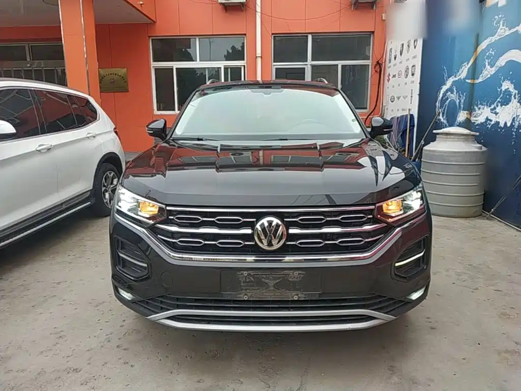 Tayron 330 TSI 2 WD Luxury CN-VI