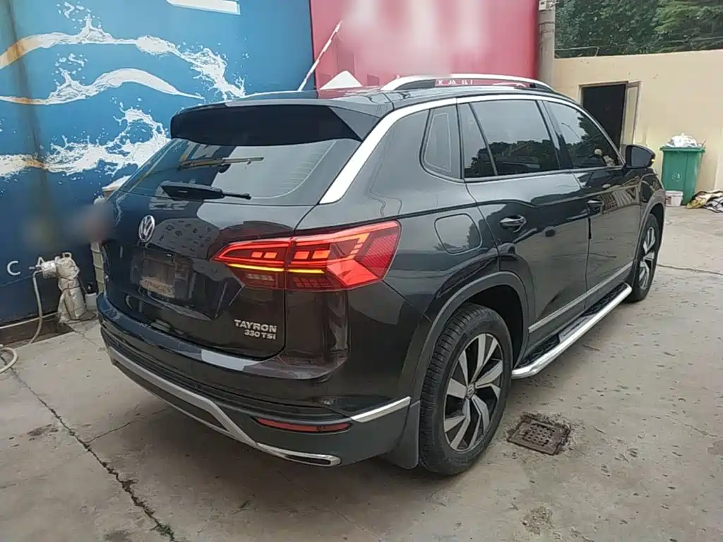 Tayron 330 TSI 2 WD Luxury CN-VI