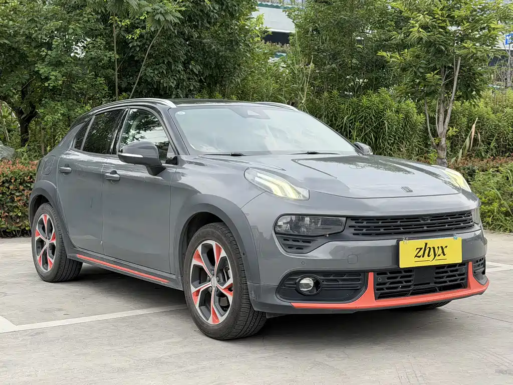 Lynk & Co 02 1.5 T DCT 2 WD Shine Pro CN-V