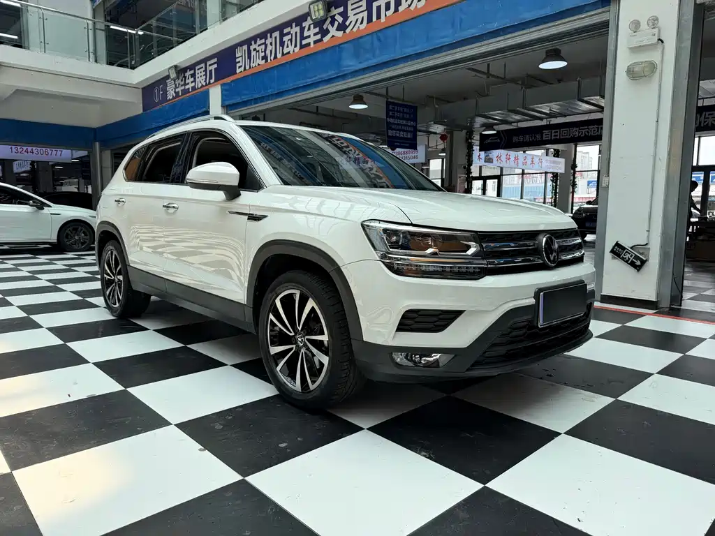 Tharu 280 TSI 2 WD Luxury