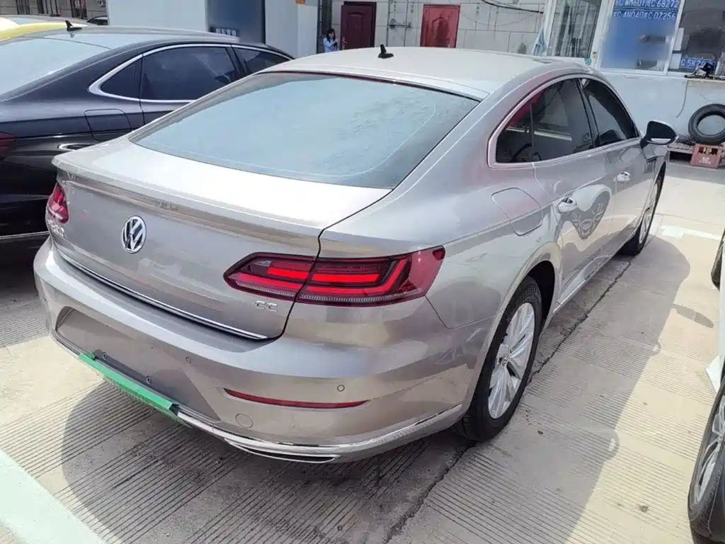 VW CC 330 TSI Radiant Face CN-VI