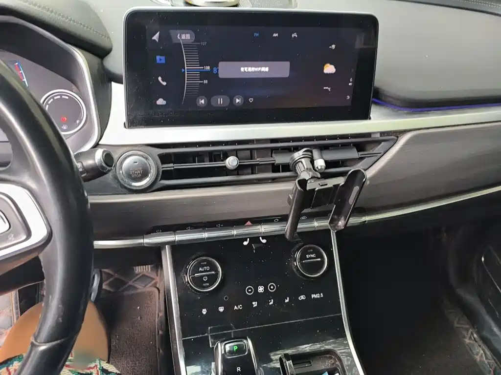 Tiggo 8 1.6 TGDI Auto Luxury