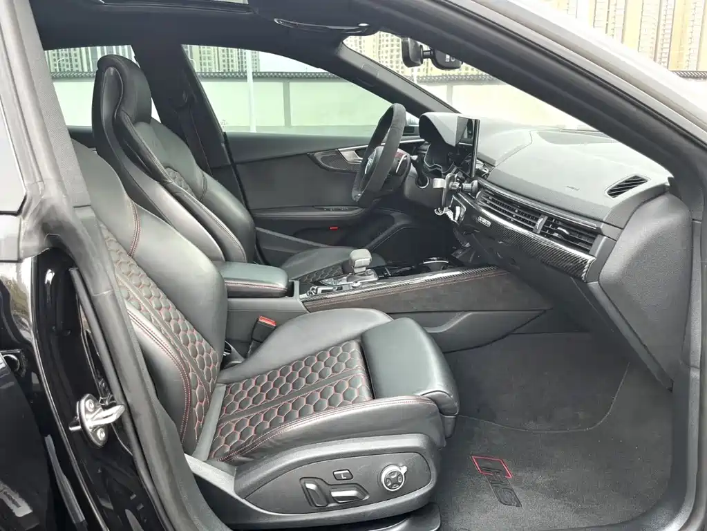 Audi A5 (Import) Sportback 40 TFSI Fashion