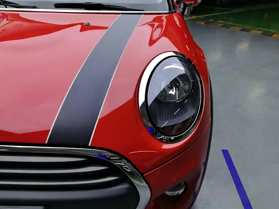 MINI 1.5 T ONE 5-door