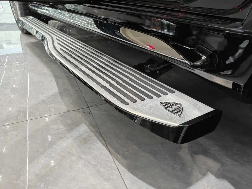 Maybach GLS 迈巴赫GLS 2023款 GLS 450 美规版
