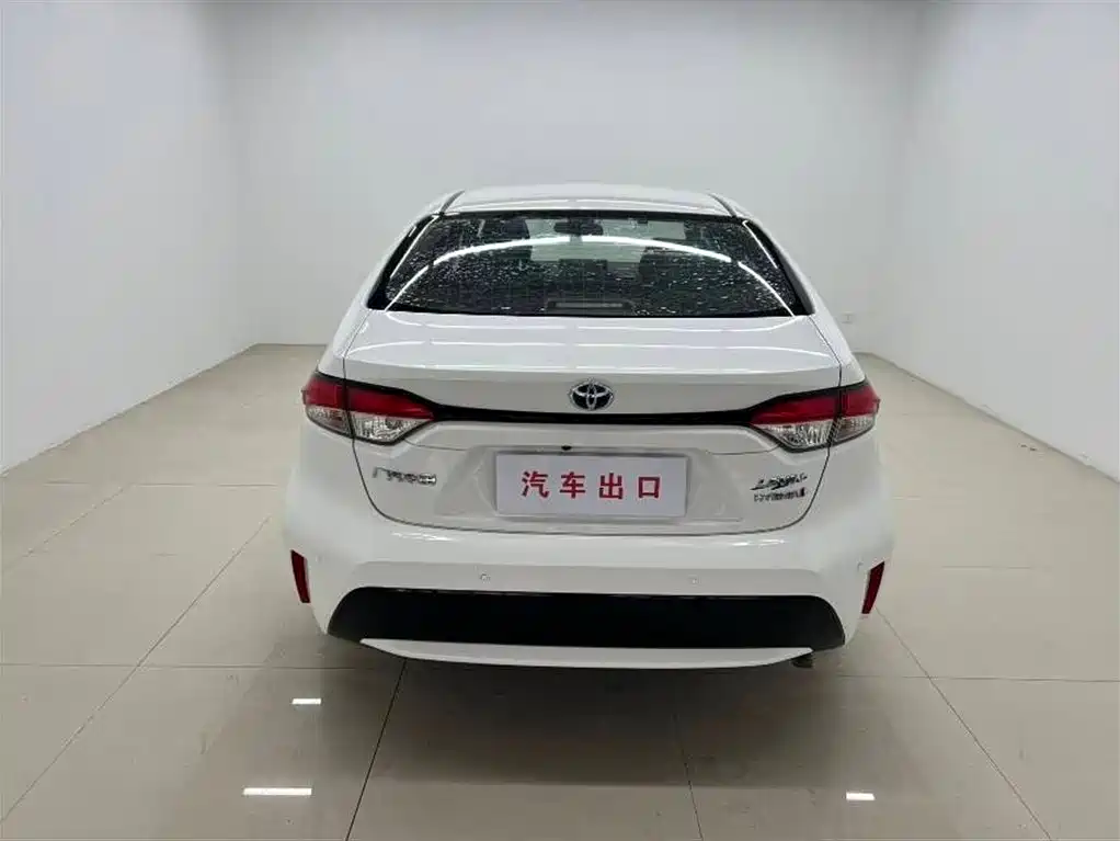 Levin Dual Engine 1.8 H E-CVT Luxury