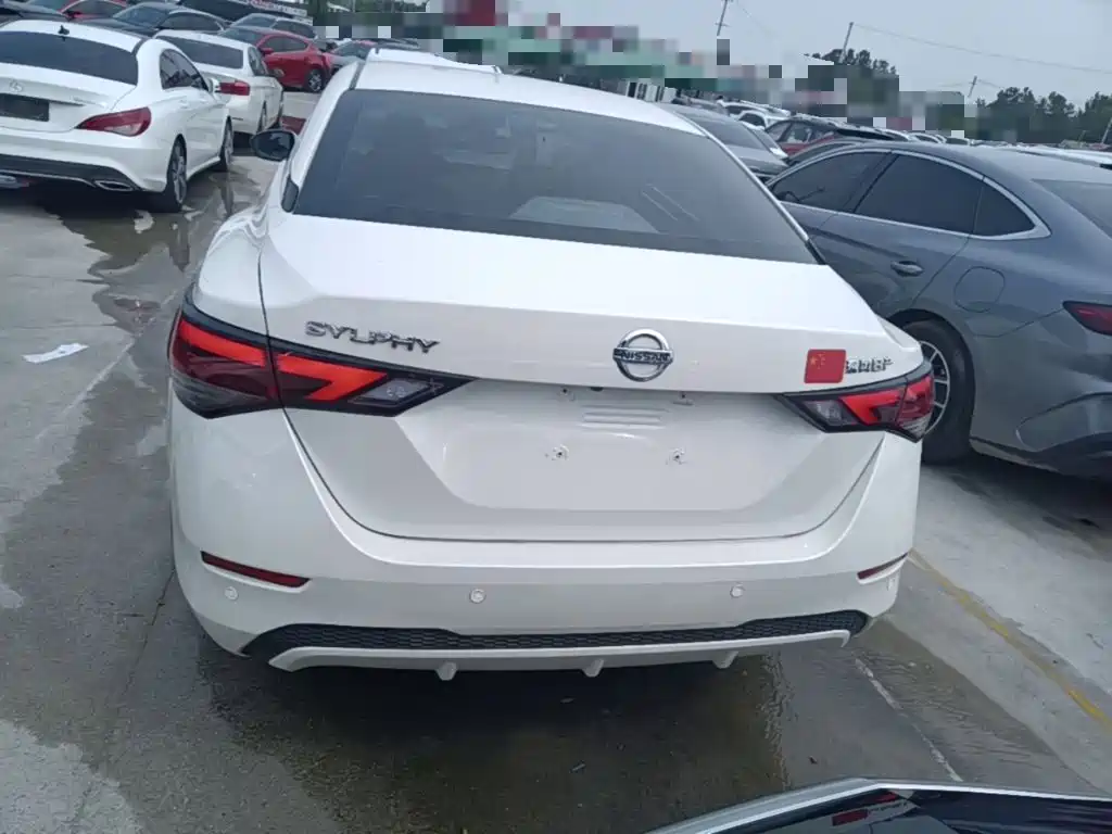 Sylphy 1.6 L XL CVT Joy