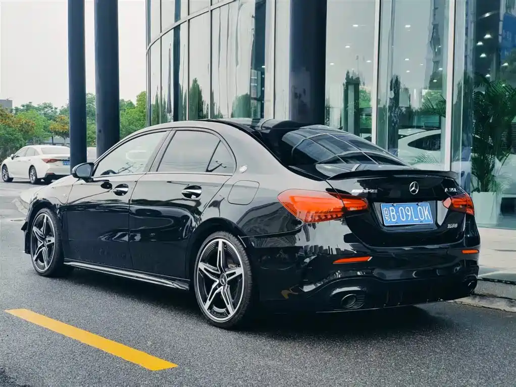Mercedes-Benz A-Class AMG AMG A 35 L 4 MATIC