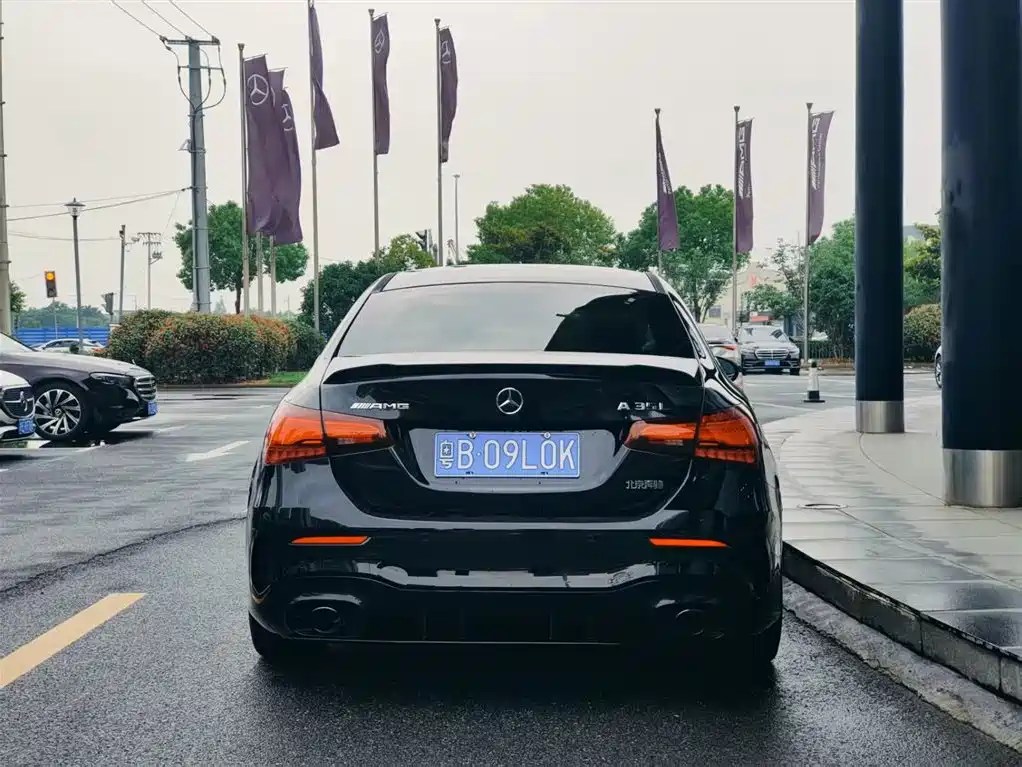 Mercedes-Benz A-Class AMG AMG A 35 L 4 MATIC