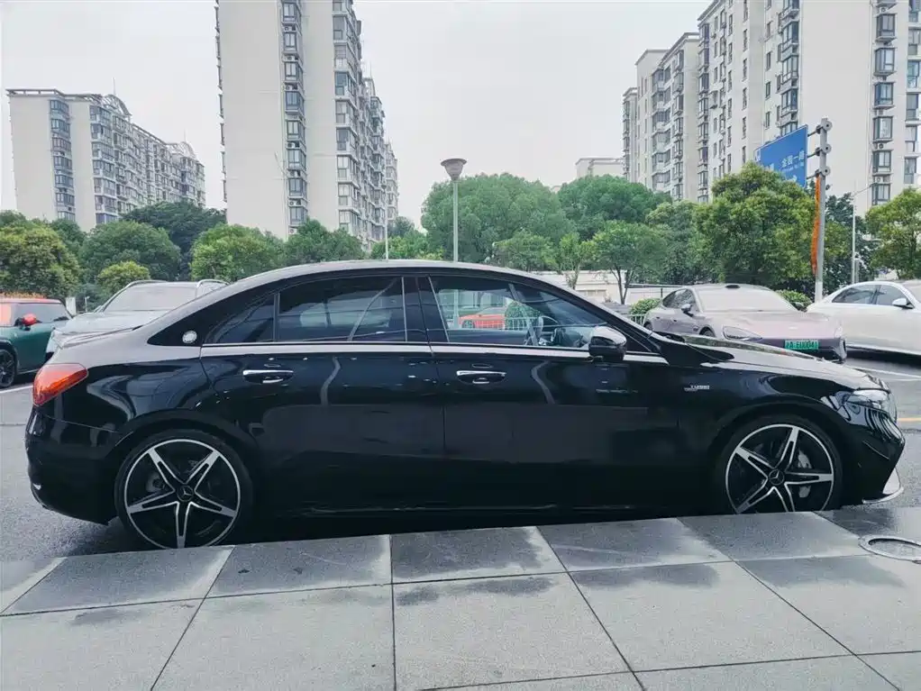 Mercedes-Benz A-Class AMG AMG A 35 L 4 MATIC