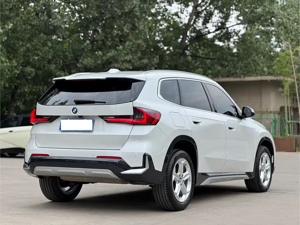 BMW X1 sDrive20 Li X Design Package