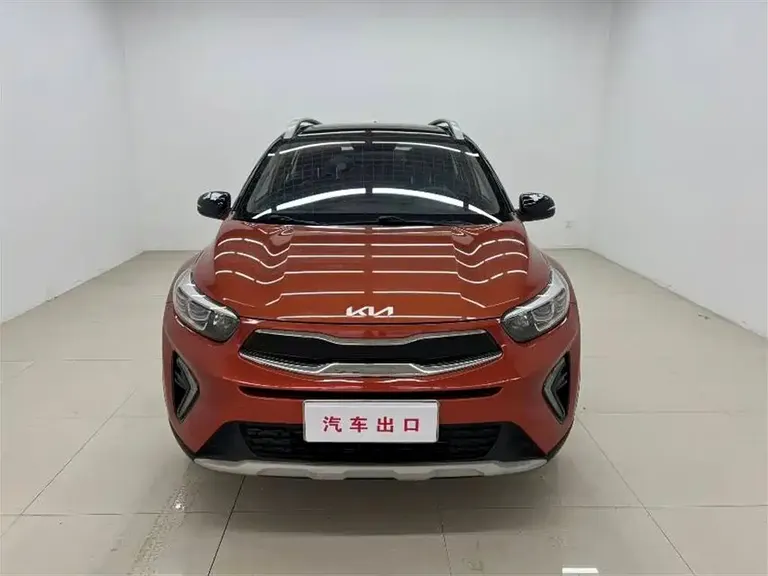 Kia Stonic 1.4 L CVT Fun Enjoyment Sunroof