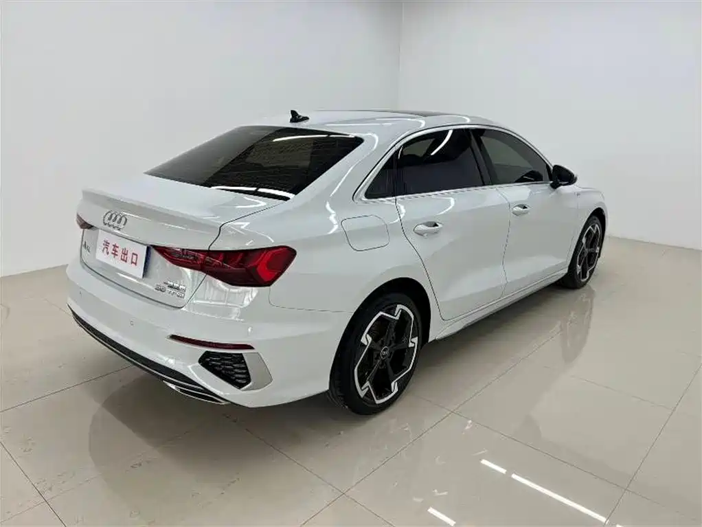 Audi A3 Facelift A3 L Limousine 35 TFSI Fashion Sport
