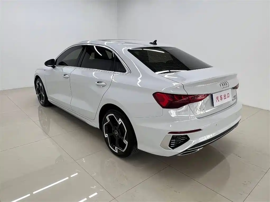 Audi A3 Facelift A3 L Limousine 35 TFSI Fashion Sport