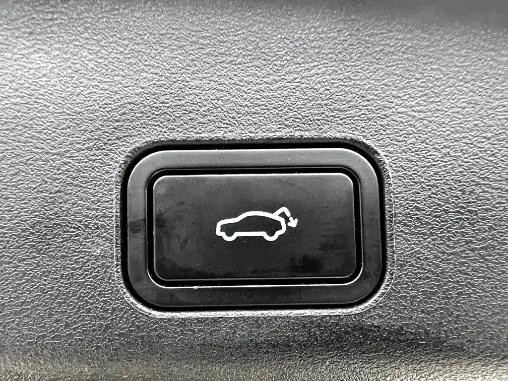 Xingyue L 1.5 T Thor Hi·F Hybrid Hybrid Super Swift