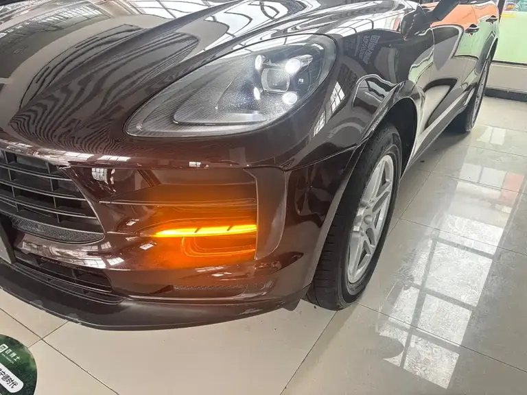 Porsche Macan Macan 2.0 T