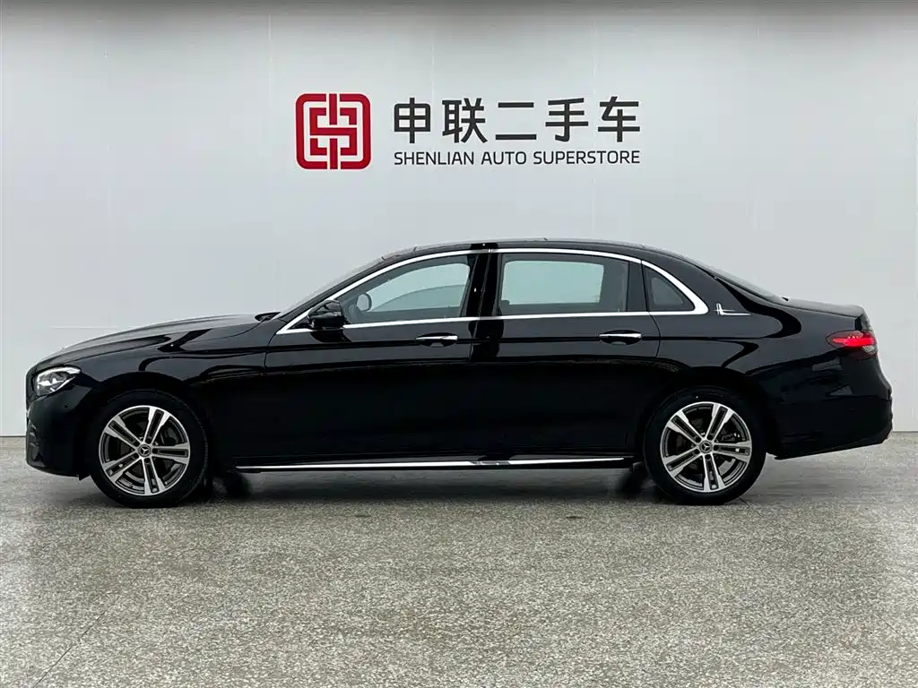 Mercedes-Benz E-Class E 260 L Sport