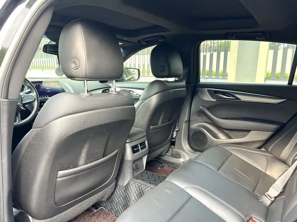 Cadillac CT5 28 T Luxury