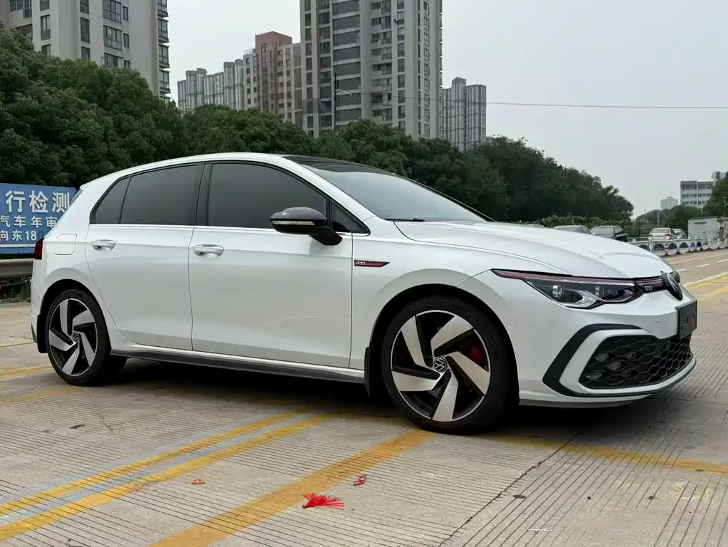 Golf GTI 380 TSI DSG GTI