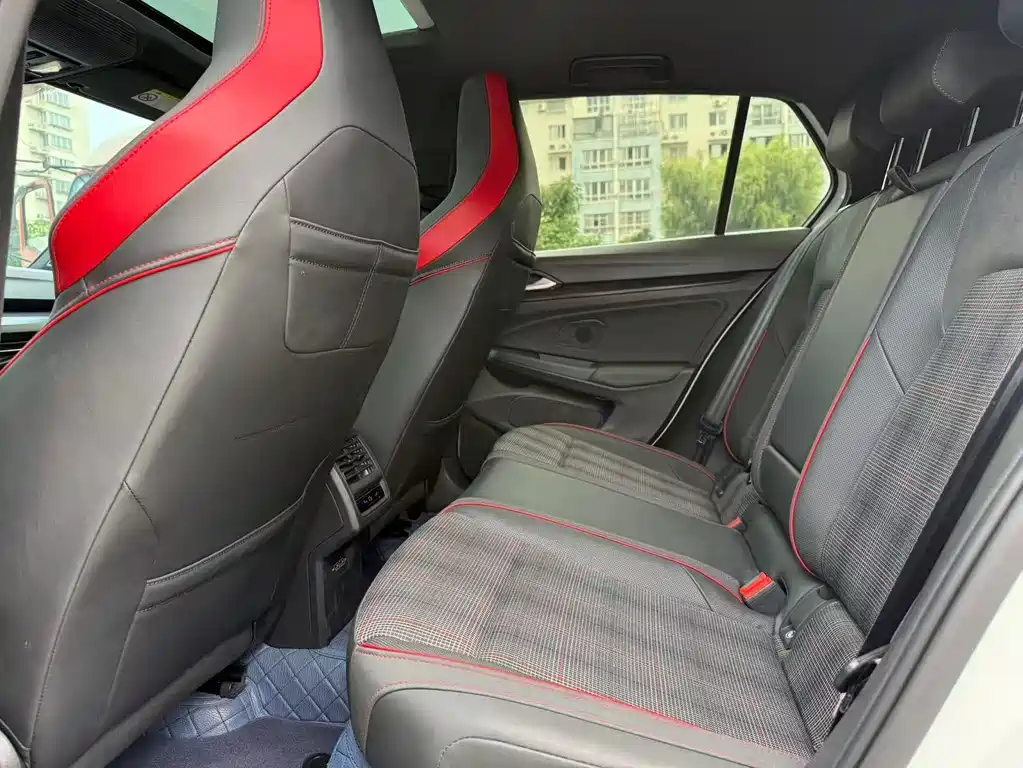 Golf GTI 380 TSI DSG GTI