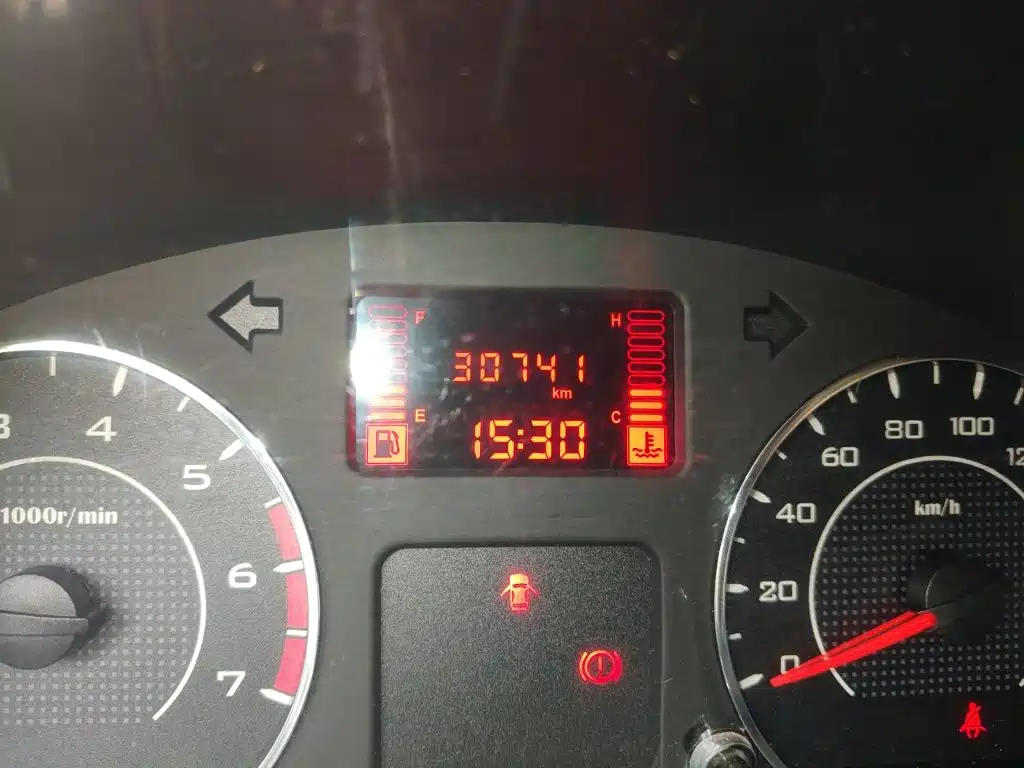 Wuling Hongguang V 1.5 L Power Take CN-VI LAR