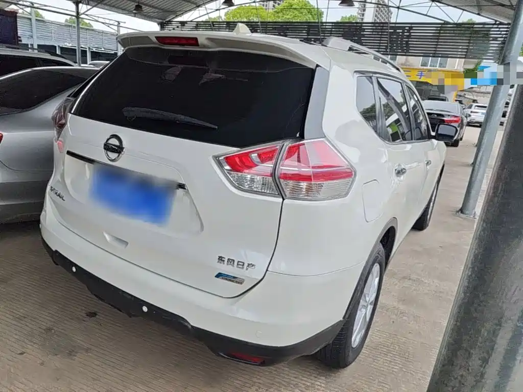 X-Trail 2.0 L CVT Comfort 2 WD