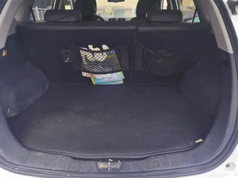 Haval H2 1.5 T Manual 2 WD Distinguished