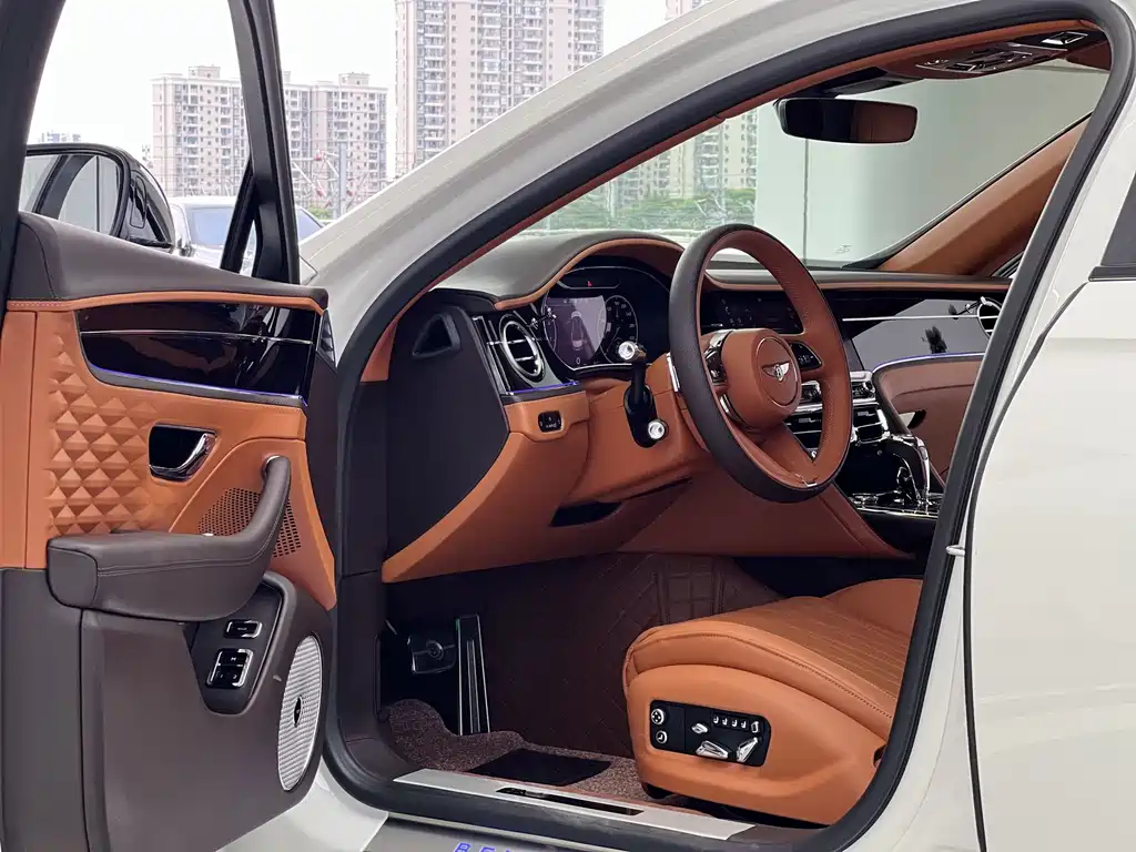 Flying Spur 4.0 T V8 Standard