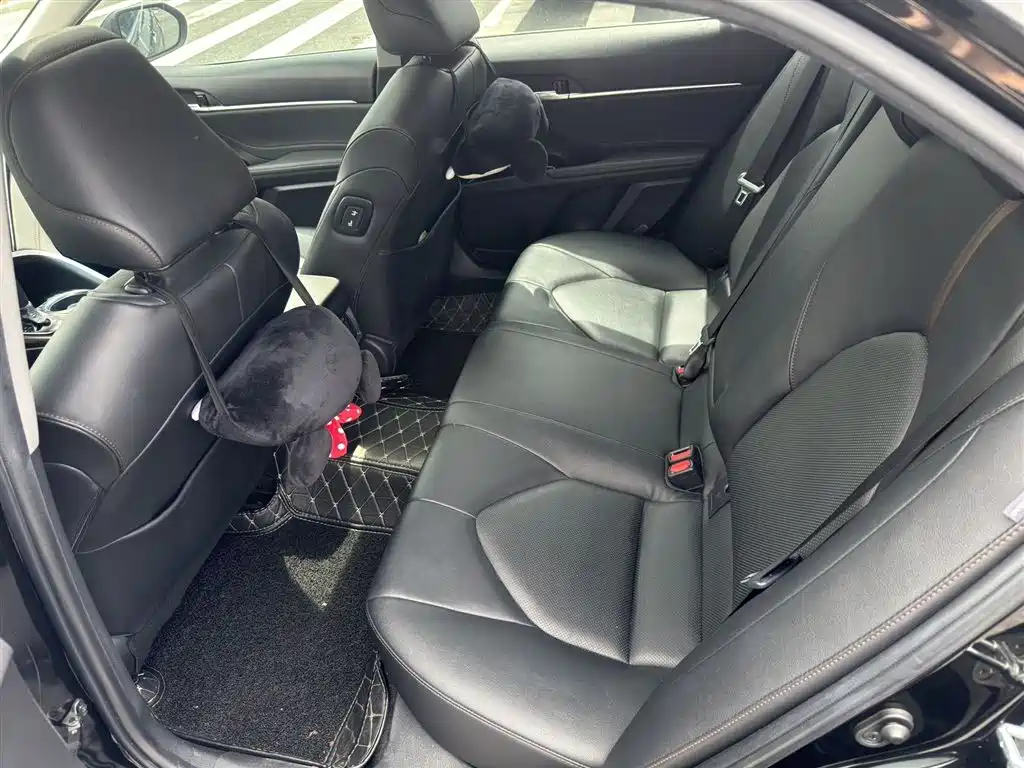 Camry 2.0 G Luxury CN-V