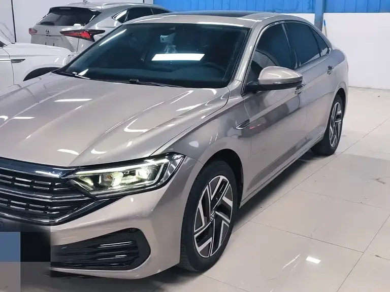 Volkswagen Sagitar 280 TSI DSG Transcend Plus