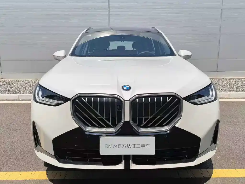 BMW X3 xDrive30 L Leading M Sport Package