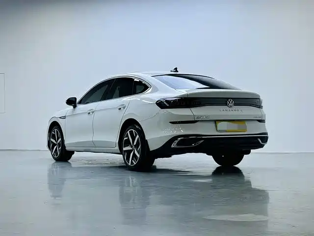 Lamando Lamando L 280 TSI DSG Spicy Cool