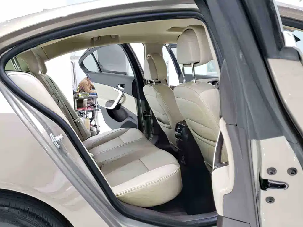 Regal 2.0 L Comfort
