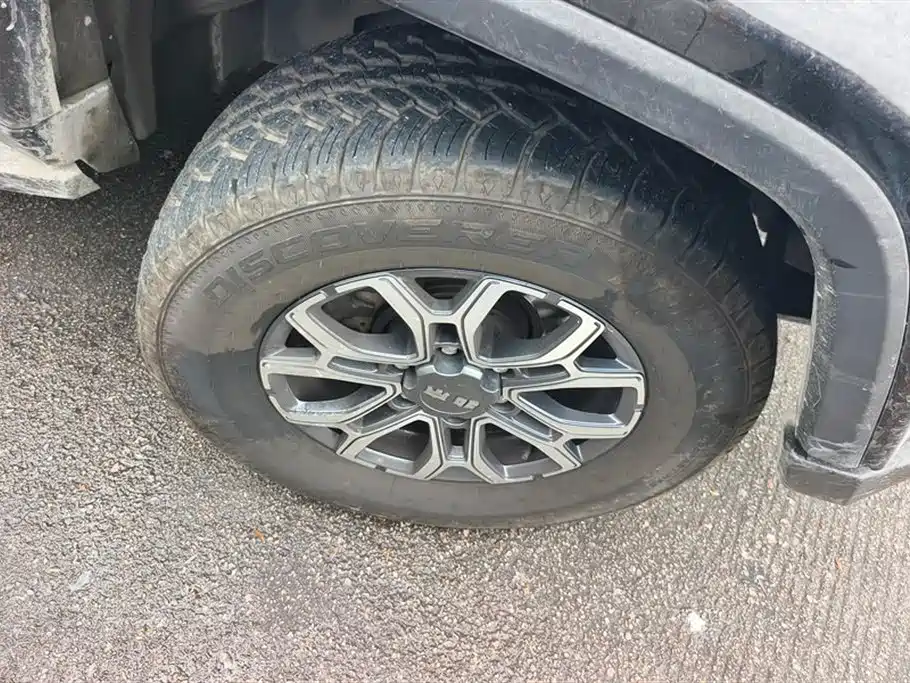 BAIC BJ40 2.0 T City Hunter Glory