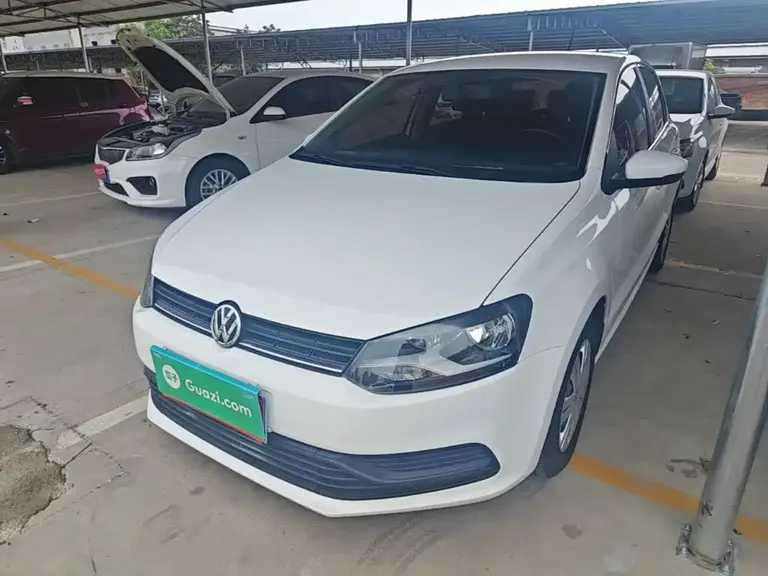 Volkswagen Polo 1.4 L Auto Style