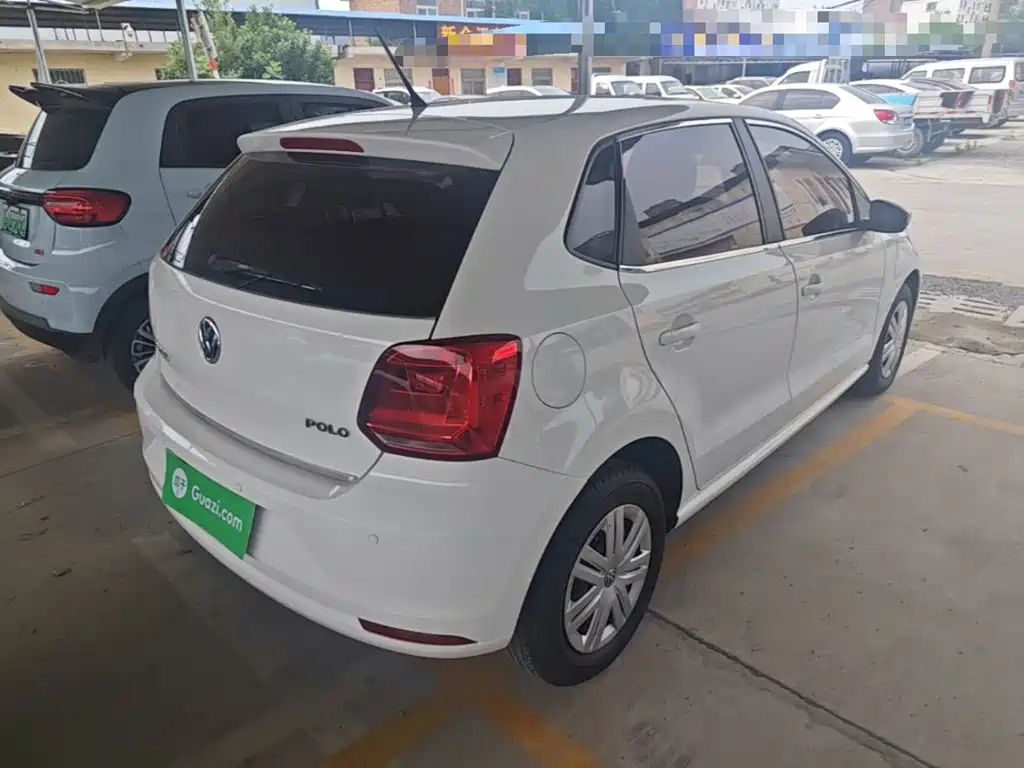 Polo 1.4 L Auto Style
