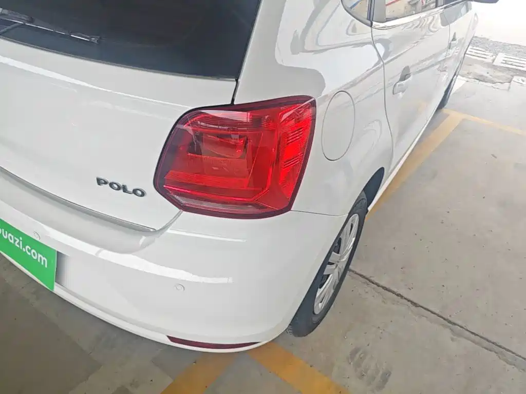 Polo 1.4 L Auto Style