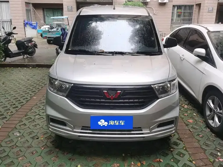 Wuling Hongguang V 1.5 L Power Take Electric Assist LAR