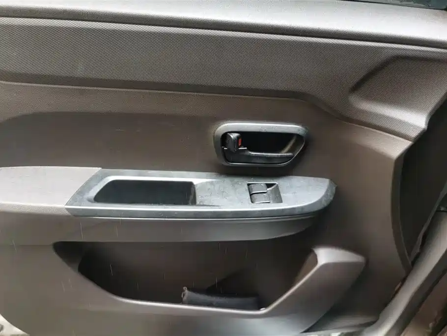 Wuling Hongguang V 1.5 L Power Take Electric Assist LAR
