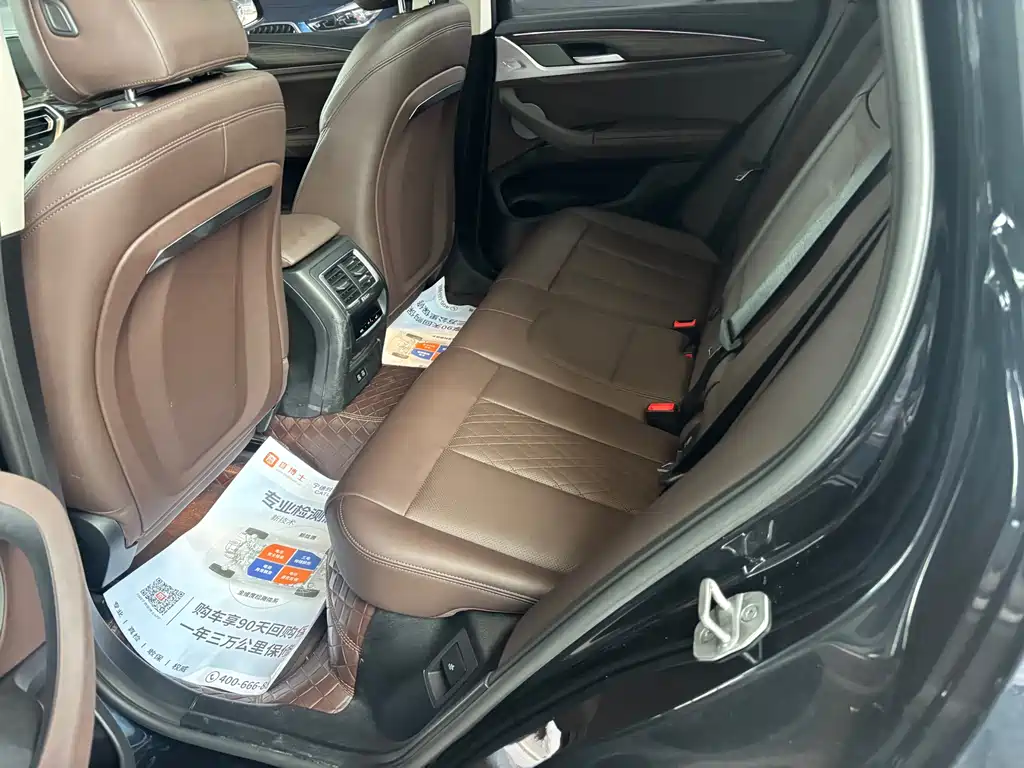 BMW X3 xDrive30 i Leading M Night Package