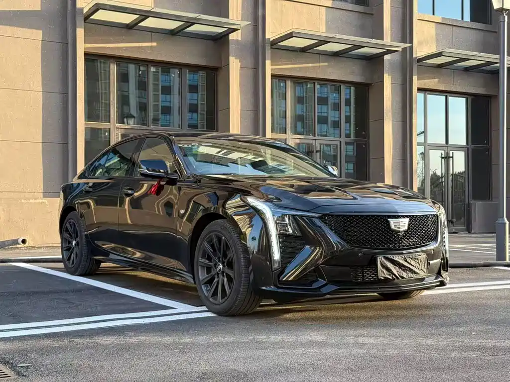 Cadillac CT5 28 T Track Performance