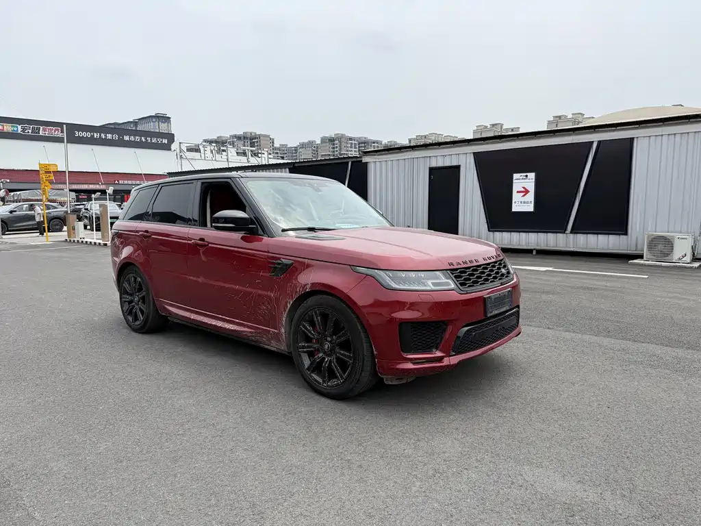 Range Rover Sport 3.0 L6 HST