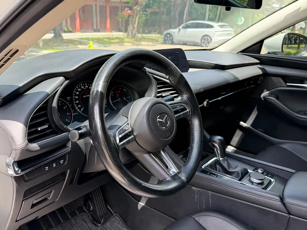 Mazda 3 Axela 2.0 L Auto Quality Elegant