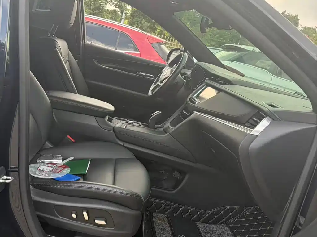 Cadillac XT5 28 T Luxury